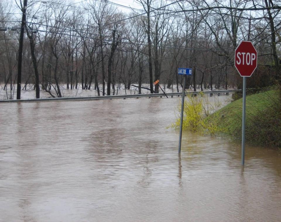 Flooding - Lakeside Drive